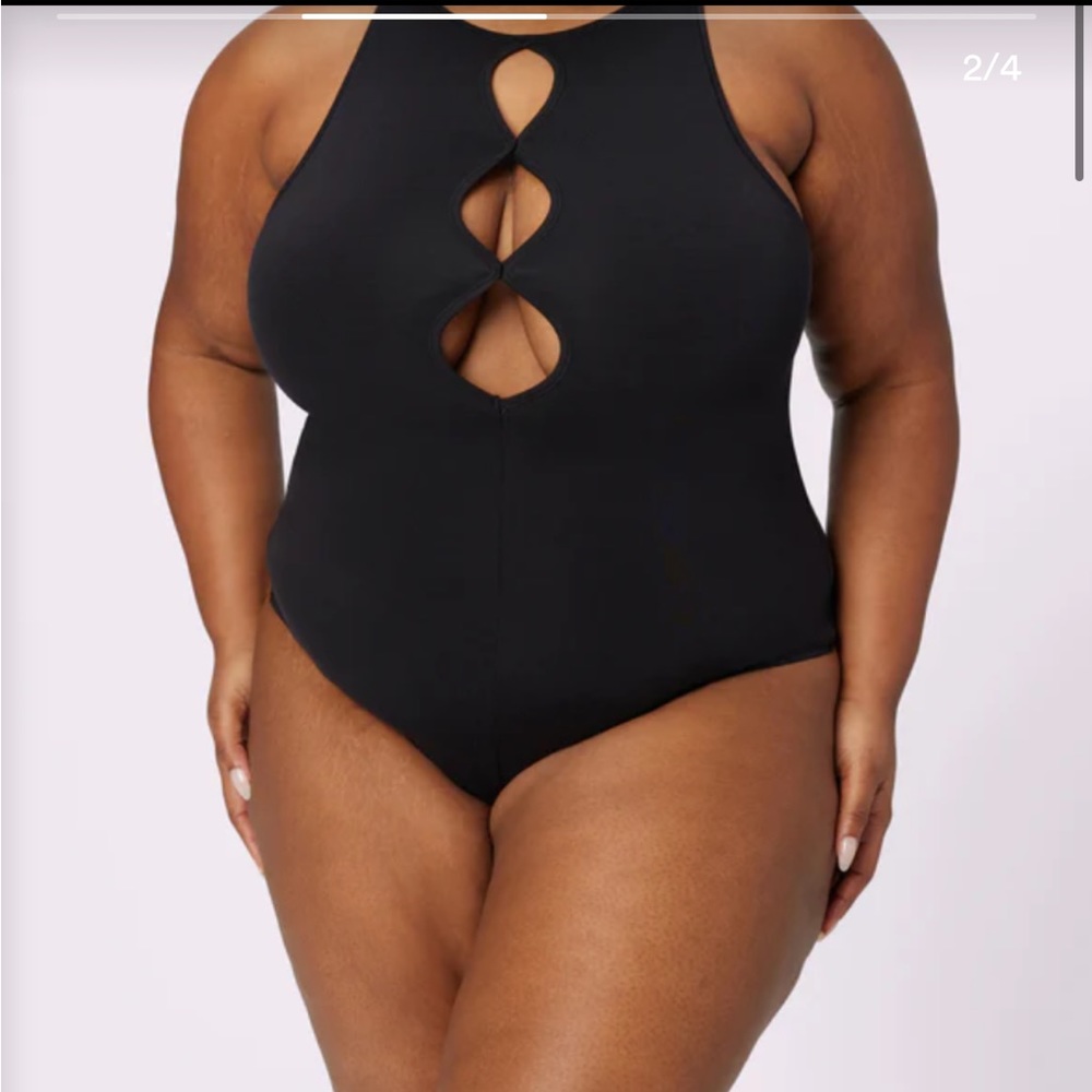 Parade Cut-Out Comfort Bodysuit XL